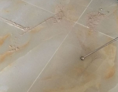 兴义瓷砖空鼓维修公司分享粘合剂选择不当在瓷砖铺贴过程中可能导致以下问题